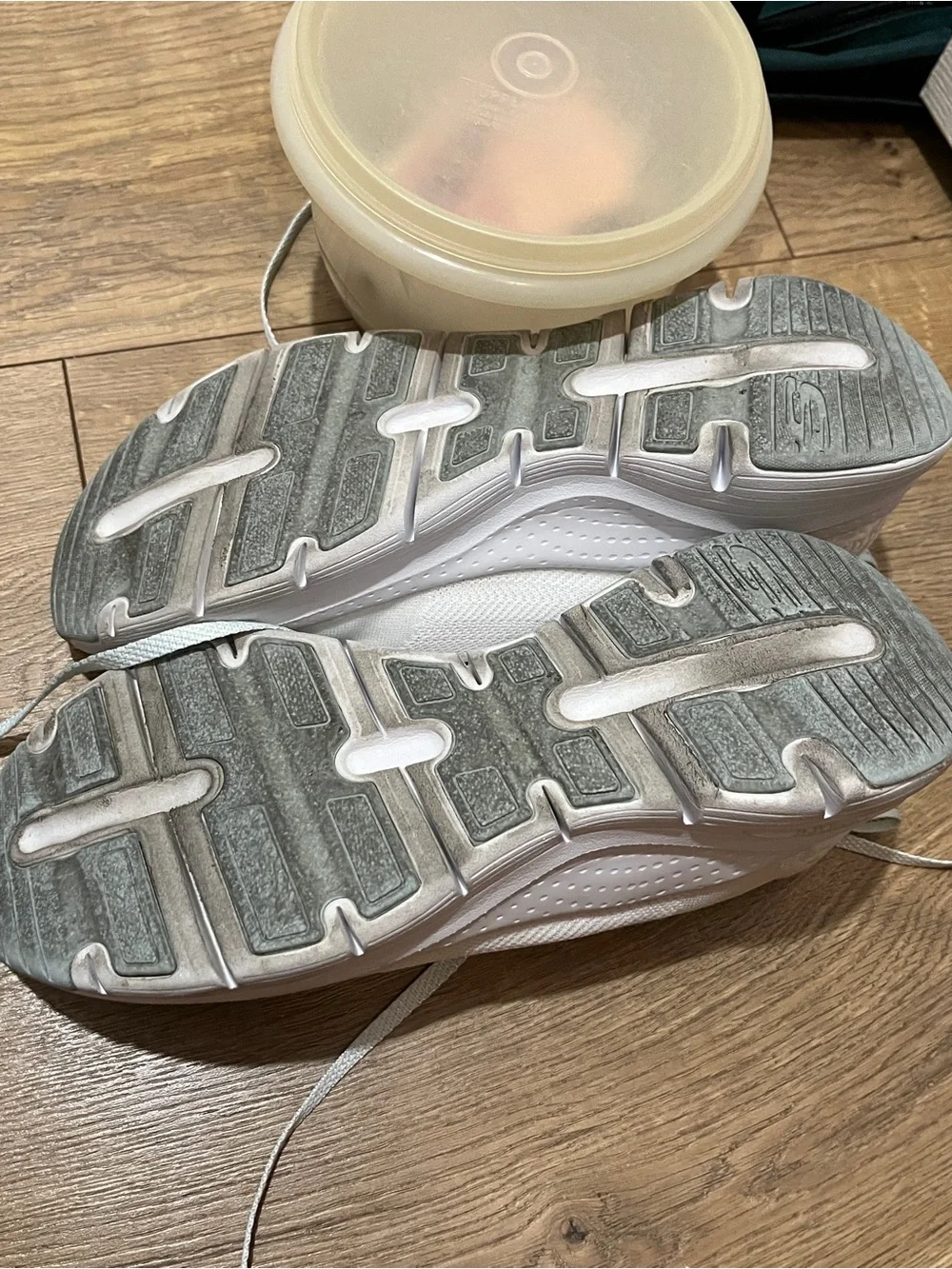 Skechers Arch Fit Women's Walking Sneakers